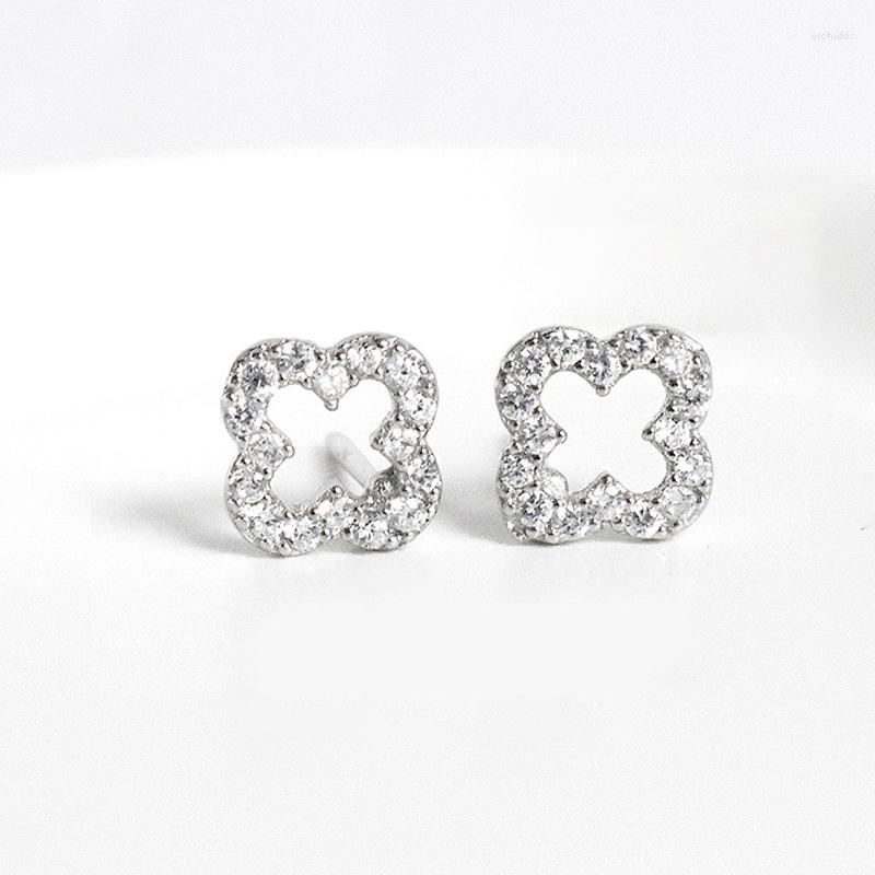 Stud Earrings 925 Sterling Silver Full Diamond Hollow Four-leaf Clover Women's Hypoallergenic Temperament Jewelry
Stud Earrings 925 Sterling Silver Full Diamond Hollow Four-leaf Clover Women's Hypoallergenic Temperament Jewelry