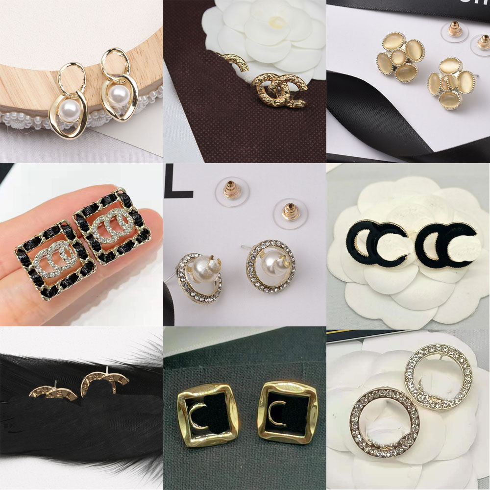20style Mixed Simple 18K Gold Plated Silver Letters Stud Brand Designers Earring Geometric Women Round Crystal Rhinestone Pearl Wedding Jewelry
20style Mixed Simple 18K Gold Plated Silver Letters Stud Brand Designers Earring Geometric Women Round Crystal Rhinestone Pearl Wedding Jewelry