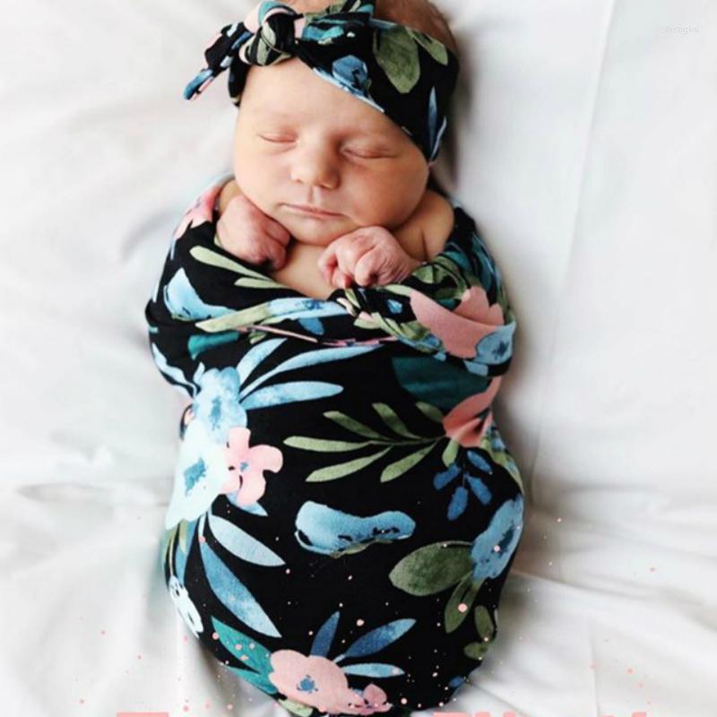 Blankets 3Pcs/Set Baby Swaddle Wrap Born Pography Prop Infant Sleeping Bag Headband Hat Dropshippin
Blankets 3Pcs/Set Baby Swaddle Wrap Born Pography Prop Infant Sleeping Bag Headband Hat Dropshippin