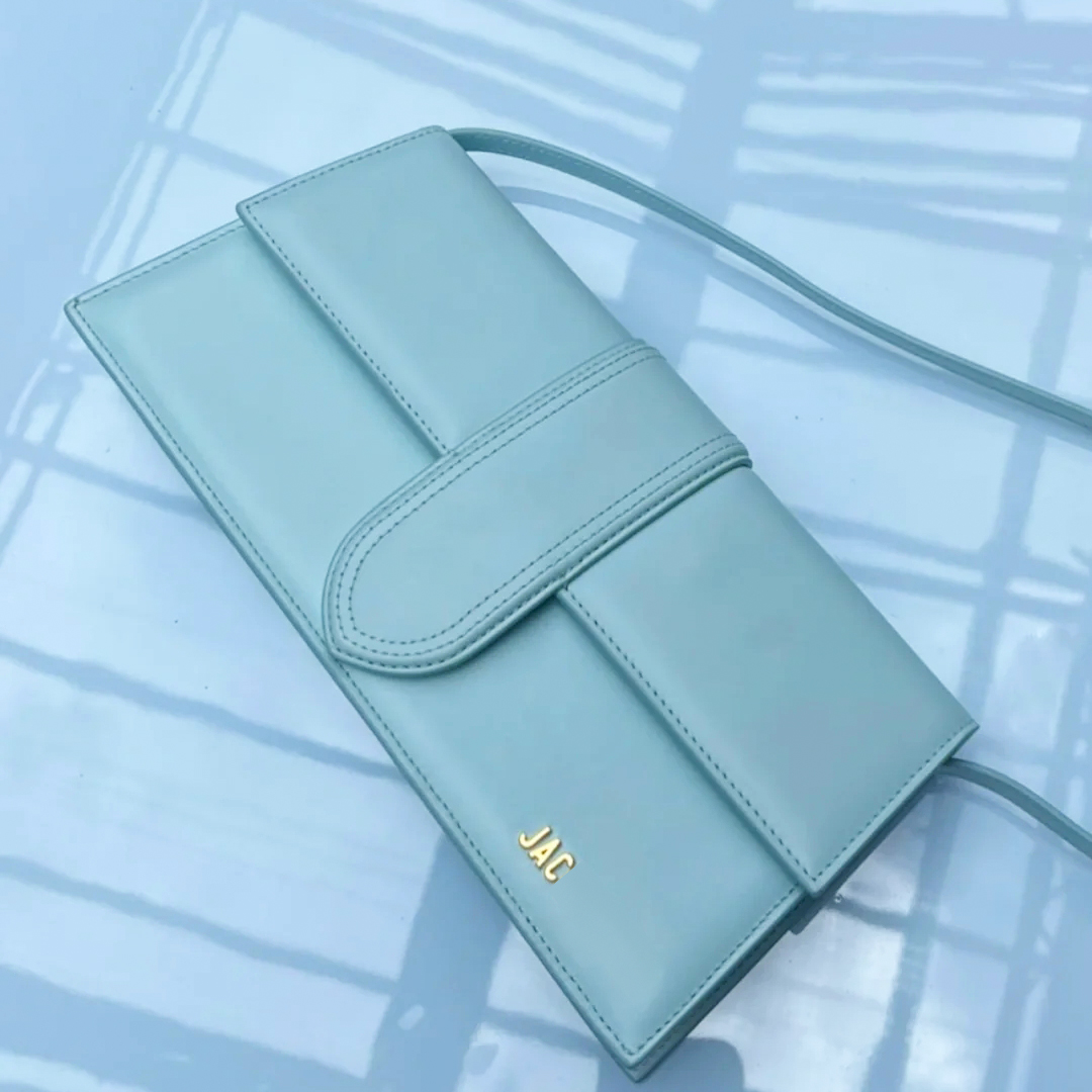 womens mens jacquems Le Bambino baguette flap clutch Shoulder Bag classic envelope totes fashion handbag Luxurys Designers Crossbody Wallet handbags pochette, Carton
womens mens jacquems Le Bambino baguette flap clutch Shoulder Bag classic envelope totes fashion handbag Luxurys Designers Crossbody Wallet handbags pochette, Carton