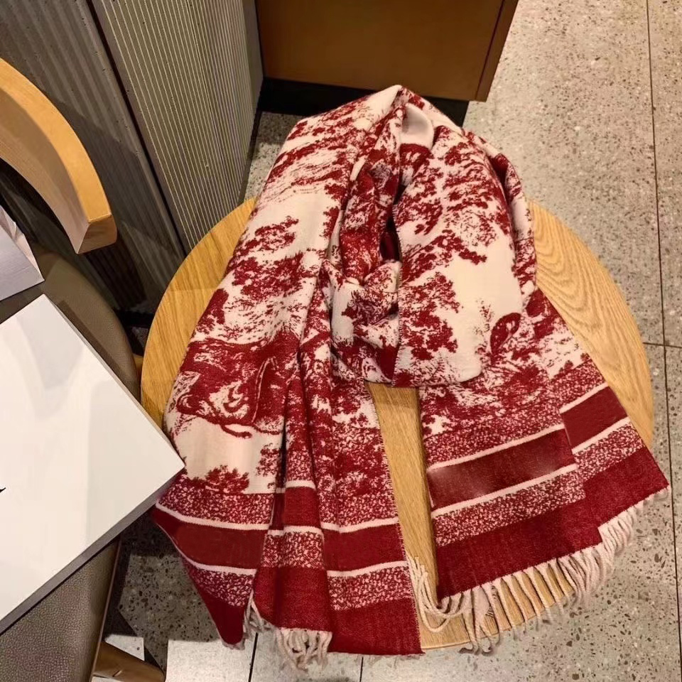 Womens Animals Pattern Scarves With Letters Classical Ladys Wraps 2022 New Winters Scarves
Womens Animals Pattern Scarves With Letters Classical Ladys Wraps 2022 New Winters Scarves
