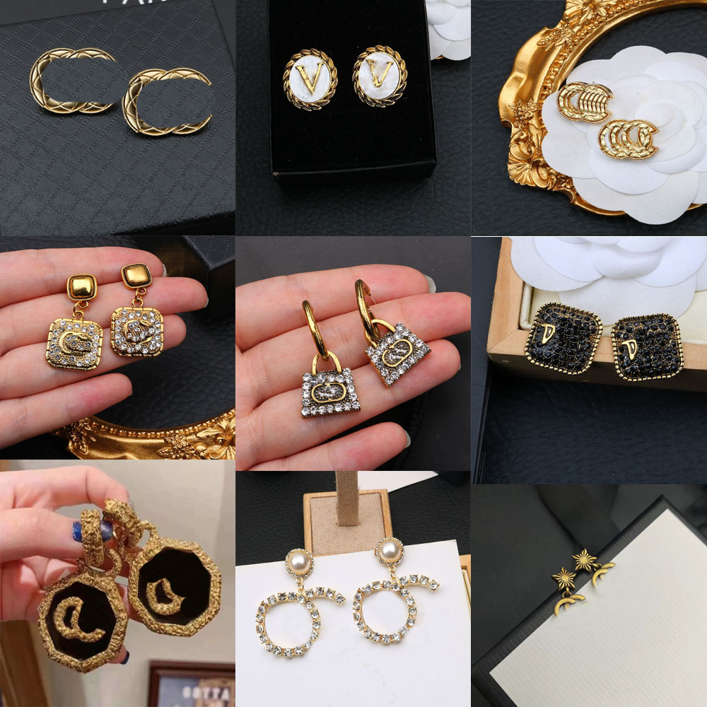 20color 18K Gold Plated Letter Stud Brand Luxury Designer Long Earring Dangle Crystal Geometric Women Rhinestone Pearl Wedding Party Jewelry Gift Accessories
20color 18K Gold Plated Letter Stud Brand Luxury Designer Long Earring Dangle Crystal Geometric Women Rhinestone Pearl Wedding Party Jewelry Gift Accessories