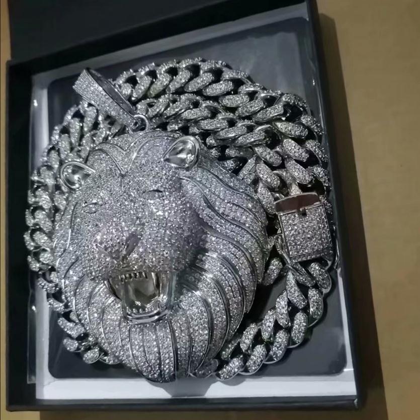 Iced Out Pendant Cuban Link Chain Big Pendants Mens Jewelry Hip Hop Luxury Designer Necklace Bling Diamond Lion Animal Rapper DJ Access251O
Iced Out Pendant Cuban Link Chain Big Pendants Mens Jewelry Hip Hop Luxury Designer Necklace Bling Diamond Lion Animal Rapper DJ Access251O
