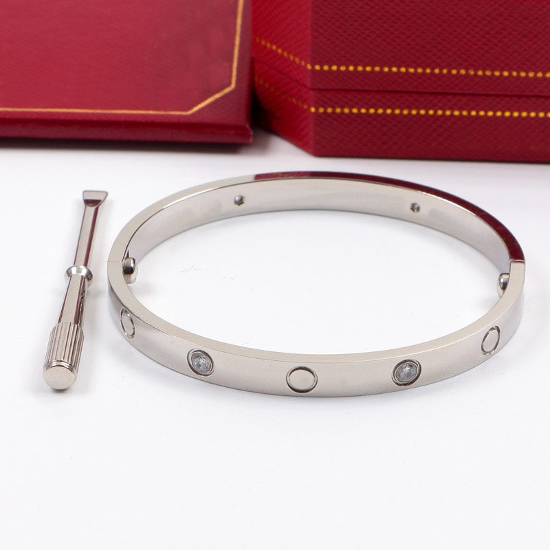 Love Screw Bracelet Designer men's gold Bracelets Luxury Jewelry Women Bangle Fashion Accessories Titanium Steel Alloy Gold-Plated Never Fade Not Allergic
Love Screw Bracelet Designer men's gold Bracelets Luxury Jewelry Women Bangle Fashion Accessories Titanium Steel Alloy Gold-Plated Never Fade Not Allergic