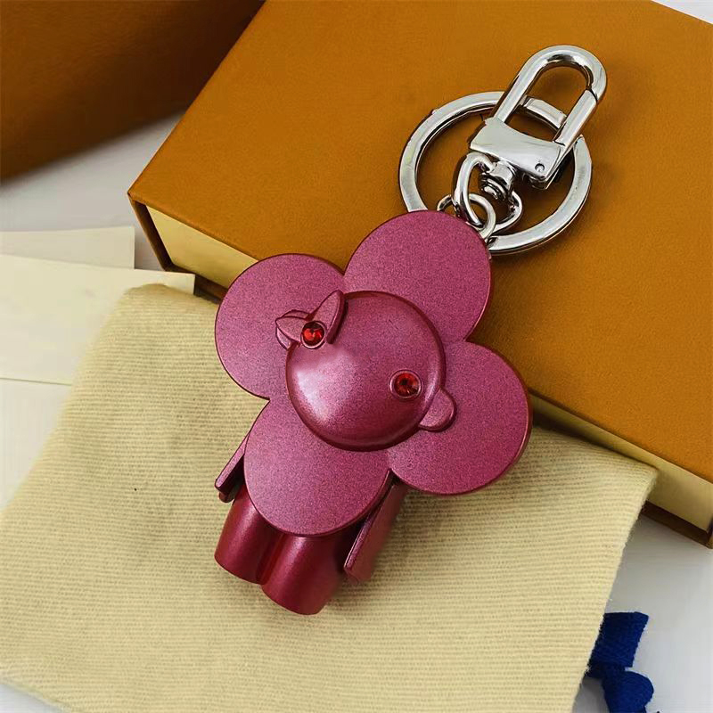 Keychain Luxurys designers Key chain monogrammed Keychains Plush key lock design Pendant Accessories with Christmas gifts Elegant versatile style very good
Keychain Luxurys designers Key chain monogrammed Keychains Plush key lock design Pendant Accessories with Christmas gifts Elegant versatile style very good