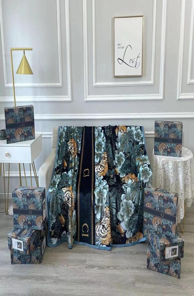 Designer Blanket Fashion Textile 8 Styles Soft Flannel Blankets Shawl Towel With Gift Box Luxury Brand Printed Throw Blankets Four9101797, No box
Designer Blanket Fashion Textile 8 Styles Soft Flannel Blankets Shawl Towel With Gift Box Luxury Brand Printed Throw Blankets Four9101797, No box