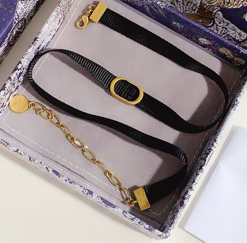 Letter Fashion Necklace for Woman Gift choker Black Rope Neck Necklace Brass Jewelry Supply 
Letter Fashion Necklace for Woman Gift choker Black Rope Neck Necklace Brass Jewelry Supply