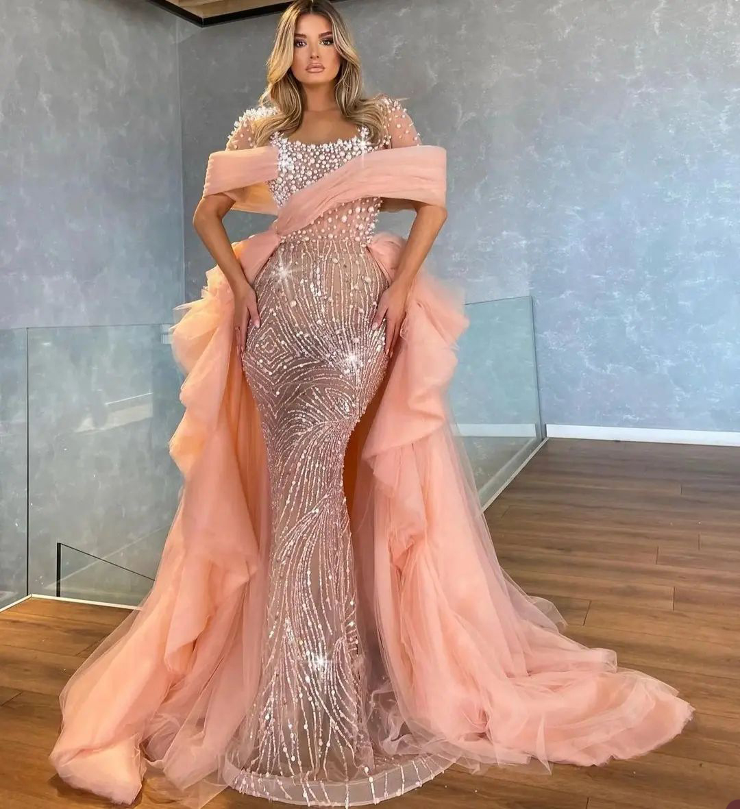 Fashion Orange Pearls Mermaid Prom Dresses Sheer Neck Sequined Party Dresses with Detachable Train Lace Custom Made Evening Dress