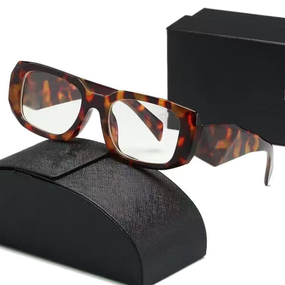 NEW Fashion Designer Sunglasses Classic Eyeglasses Goggle Outdoor Beach Sun Glasses For Man Woman 7 Color Optional Triangular signature Original Box 2-A7
NEW Fashion Designer Sunglasses Classic Eyeglasses Goggle Outdoor Beach Sun Glasses For Man Woman 7 Color Optional Triangular signature Original Box 2-A7