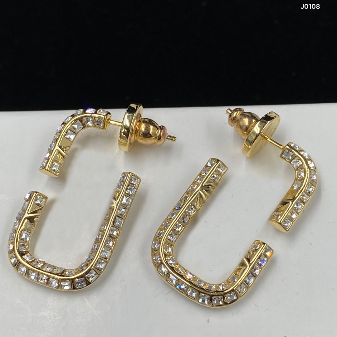 Vintage Tassel Letter Earrings Charm With Stamps Metal Chain Tassels Eardrops Ladies Alphabet Classic Studs