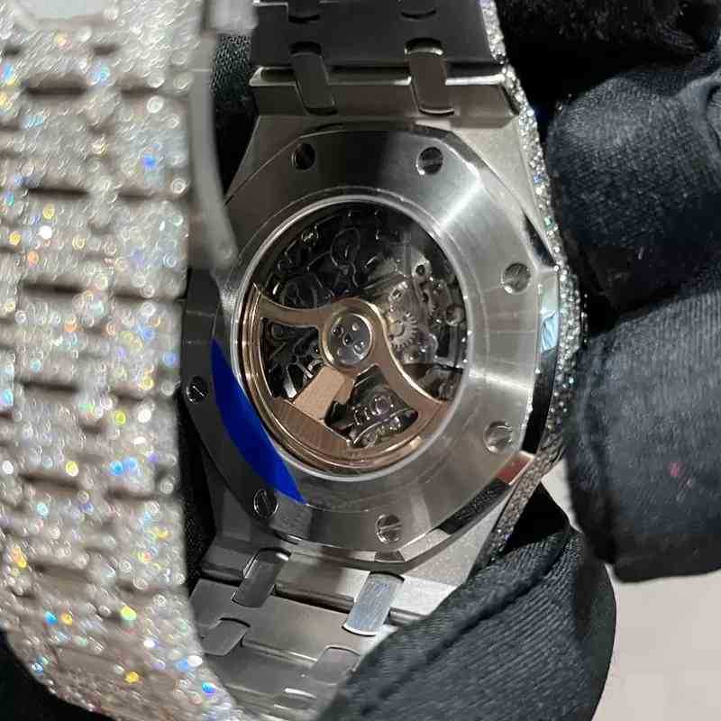 Wristwatch 2023 New Version ston Skeleton Watch PASS TT Mens diamonds Top quality Mechanical ETA movement Luxury Iced Out Sapphire shiny2NL5, 0.8mm
Wristwatch 2023 New Version ston Skeleton Watch PASS TT Mens diamonds Top quality Mechanical ETA movement Luxury Iced Out Sapphire shiny2NL5, 0.8mm