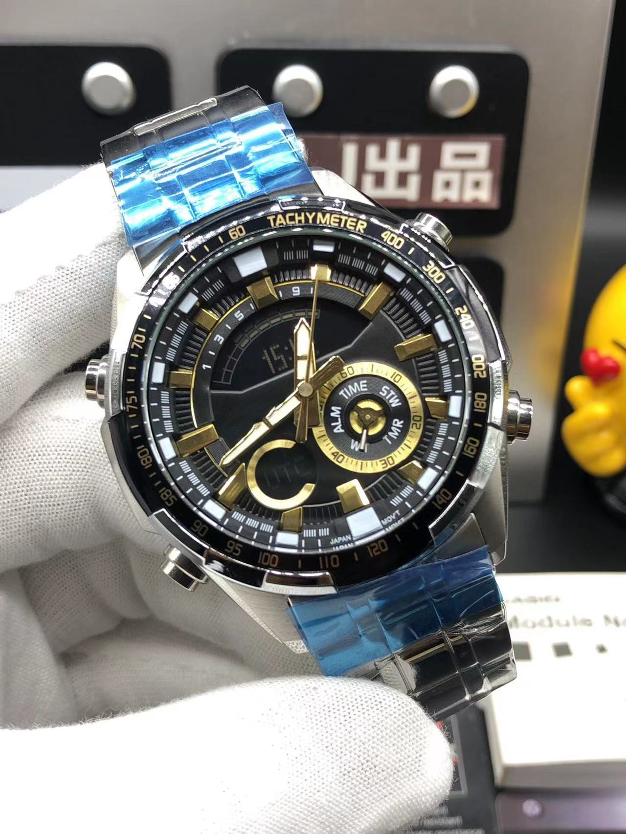 Men's quartz digital sports watch full function LED world time waterproof metal large dial Iced Out Watch steel band folding buckle oak series
Men's quartz digital sports watch full function LED world time waterproof metal large dial Iced Out Watch steel band folding buckle oak series