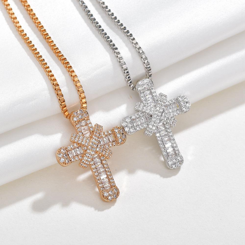 Bling T Zircon Cross Pendants Necklace Platinum Plated Men Women Lover Gift Religious Jewelry
Bling T Zircon Cross Pendants Necklace Platinum Plated Men Women Lover Gift Religious Jewelry