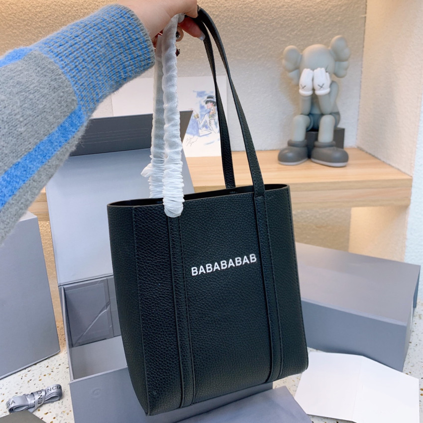 Large Totes for Womens Luxurys Paris Shopping Bags Letter Shoulder Bag Oversize Capacity Travel Crossbody Christmas Gifts