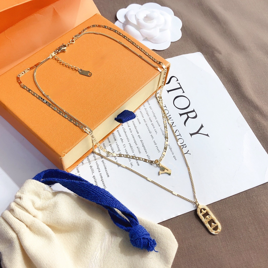 Designer Branded Women Luxury Designer Necklace Choker Chain 18K Gold Plated Stainless Steel Letter Pendants Necklaces Jewelry Accessories X301
Designer Branded Women Luxury Designer Necklace Choker Chain 18K Gold Plated Stainless Steel Letter Pendants Necklaces Jewelry Accessories X301