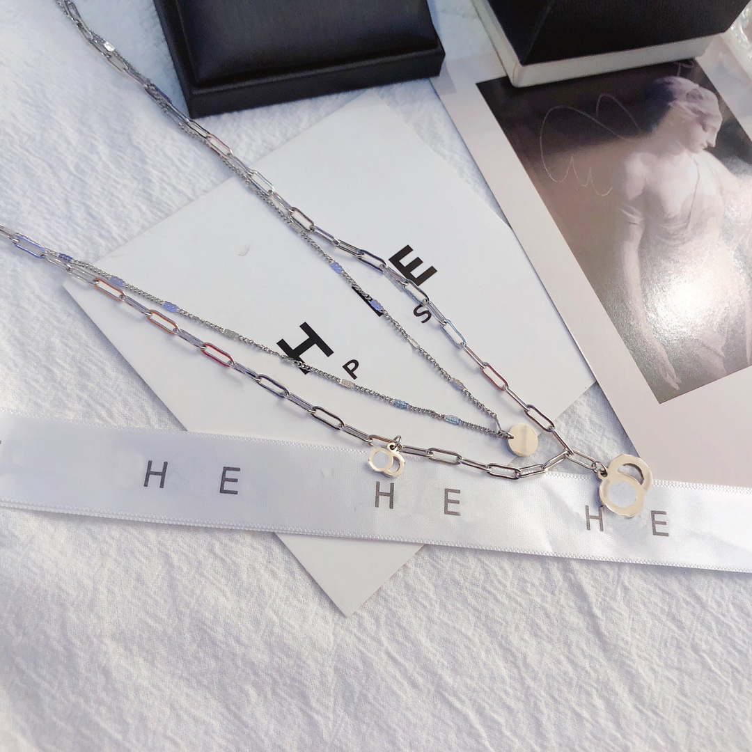 Luxury Silver Plated Double Layer Necklaces Delicate Design Pendant Necklace Popular Fashion International Brand Simple Lady Style Premium Gift Lovers
Luxury Silver Plated Double Layer Necklaces Delicate Design Pendant Necklace Popular Fashion International Brand Simple Lady Style Premium Gift Lovers