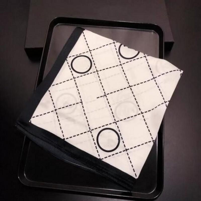 Designer bag Silk Scarf top Quality brand ch Fashion pattern Scarves women Shawl Size 5050cm Pfq
Designer bag Silk Scarf top Quality brand ch Fashion pattern Scarves women Shawl Size 5050cm Pfq