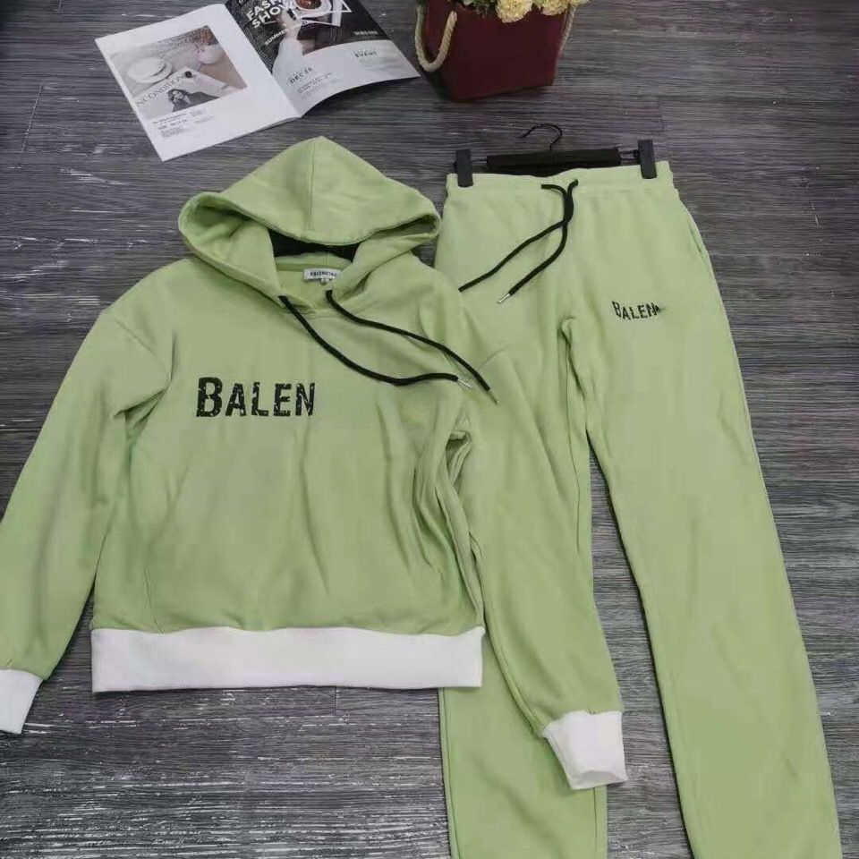 Fashion womens tracksuit bb designer hoodie sweatpants two-piece women hooded sweater blacg hip hop hoody pants suit, White
Fashion womens tracksuit bb designer hoodie sweatpants two-piece women hooded sweater blacg hip hop hoody pants suit, White