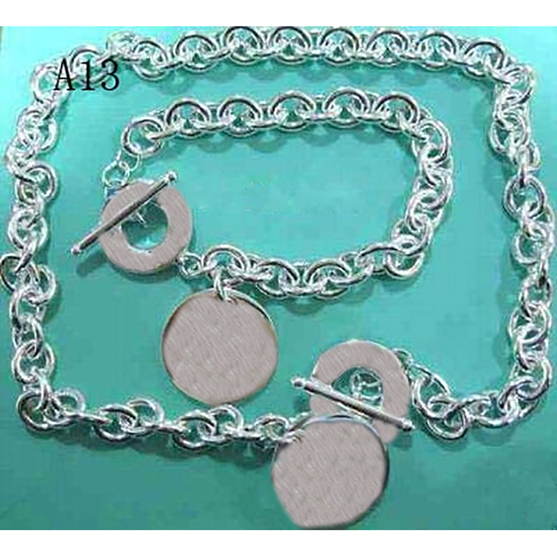 BIG LOVE Heart Necklace Bracelet Sets Silver OT Buckle designer mens womens jewelry Birthday Christmas Gift Wedding Statement Pendant Bangle with box 001, With brand gift box
BIG LOVE Heart Necklace Bracelet Sets Silver OT Buckle designer mens womens jewelry Birthday Christmas Gift Wedding Statement Pendant Bangle with box 001, With brand gift box
