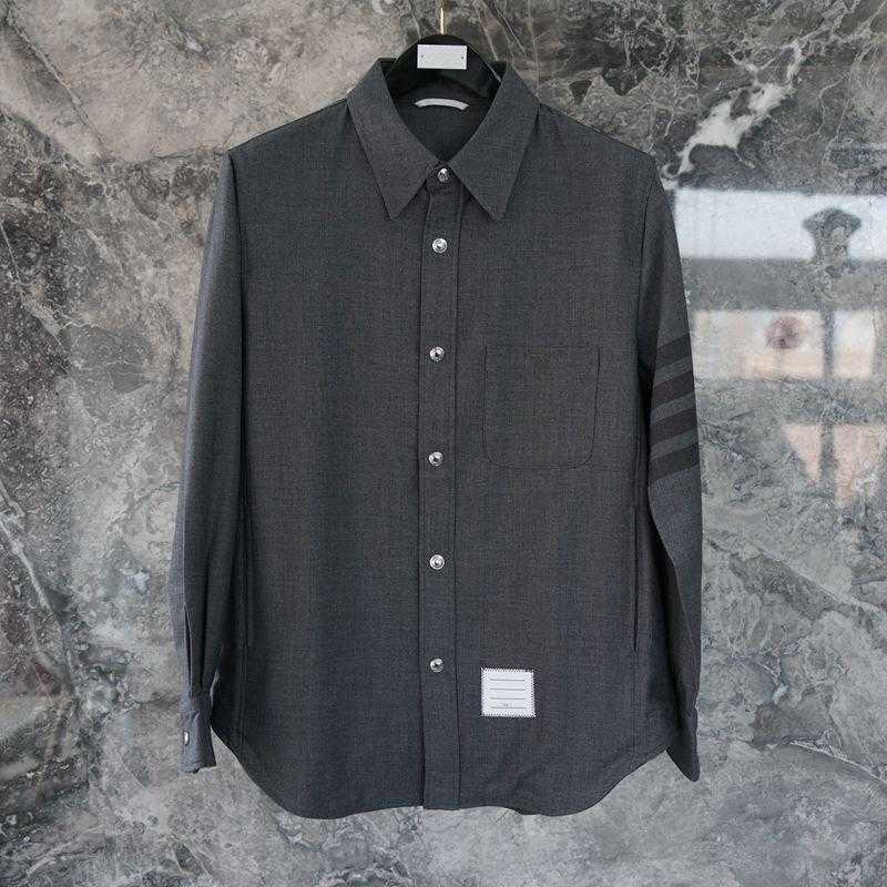 Mens Shirt Luxurys Thoms Brownns Designers Menswear Casual bussiness Summer New Tb Men's and Women's Same Style Loose Four Snapback Wool Coat Fashion, Light gray
Mens Shirt Luxurys Thoms Brownns Designers Menswear Casual bussiness Summer New Tb Men's and Women's Same Style Loose Four Snapback Wool Coat Fashion, Light gray