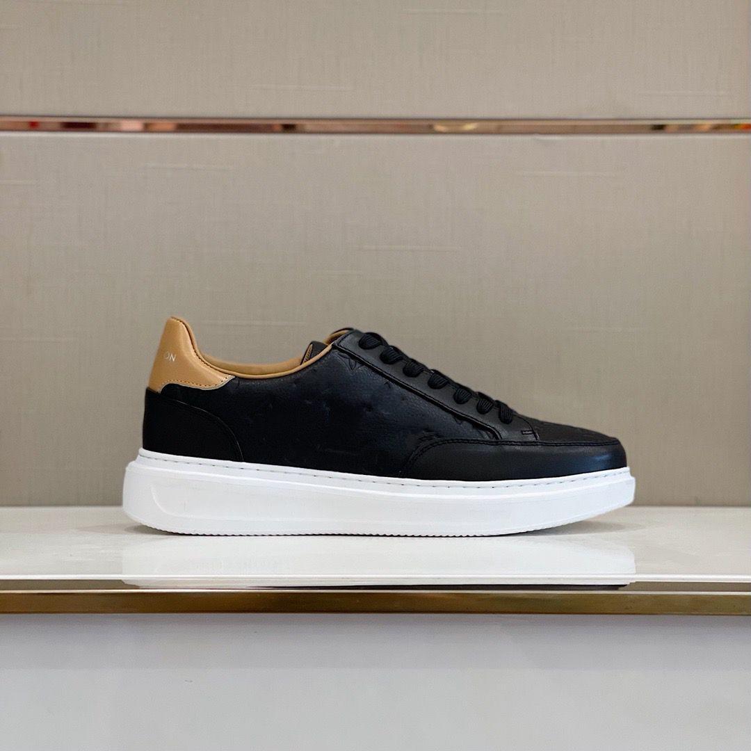 High quality Spring men Shoes luxury designer sneaker matching white matte cowhide with the same color outsole size38-45 mkjkkk0002 IAg
High quality Spring men Shoes luxury designer sneaker matching white matte cowhide with the same color outsole size38-45 mkjkkk0002 IAg