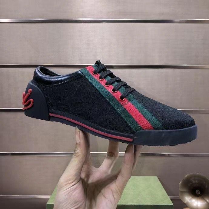 Luxury Men Vintage Low-top Printed Sneaker Designer Mesh slip-on Running Casual Shoes Lady Fashion Mixed Breathable Trainers mhjj000001 bIB
Luxury Men Vintage Low-top Printed Sneaker Designer Mesh slip-on Running Casual Shoes Lady Fashion Mixed Breathable Trainers mhjj000001 bIB