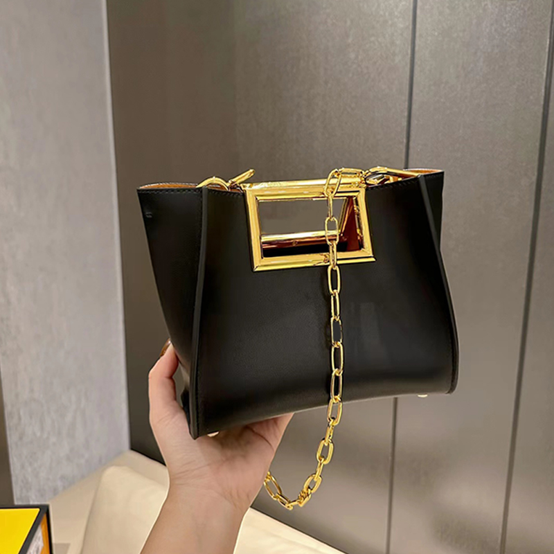 Classic Way Handbag PVC Leather Simplicity Tote Bag Shoulder Bags Gold Metal Solid Color Large Capacity Pocket Handbags 2023, Grey
Classic Way Handbag PVC Leather Simplicity Tote Bag Shoulder Bags Gold Metal Solid Color Large Capacity Pocket Handbags 2023, Grey