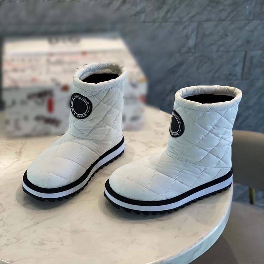 Designer Boots Womens shoes Ankle Boot Pocket Black Roman winter down thermal boots woman Top Quality, #36
Designer Boots Womens shoes Ankle Boot Pocket Black Roman winter down thermal boots woman Top Quality, #36