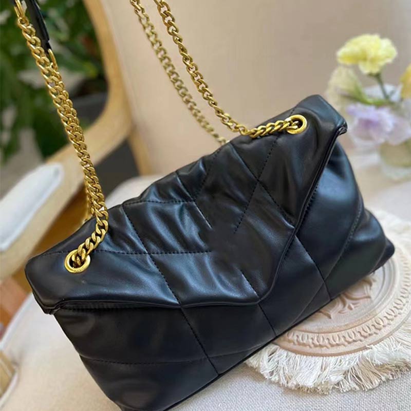 Fashion Designer Shoulder bags lulu Cloud Underarm handbag Women Luxury soft leather Cross body shopping Hobo Clutch Square Flap, Silver chain1
Fashion Designer Shoulder bags lulu Cloud Underarm handbag Women Luxury soft leather Cross body shopping Hobo Clutch Square Flap, Silver chain1