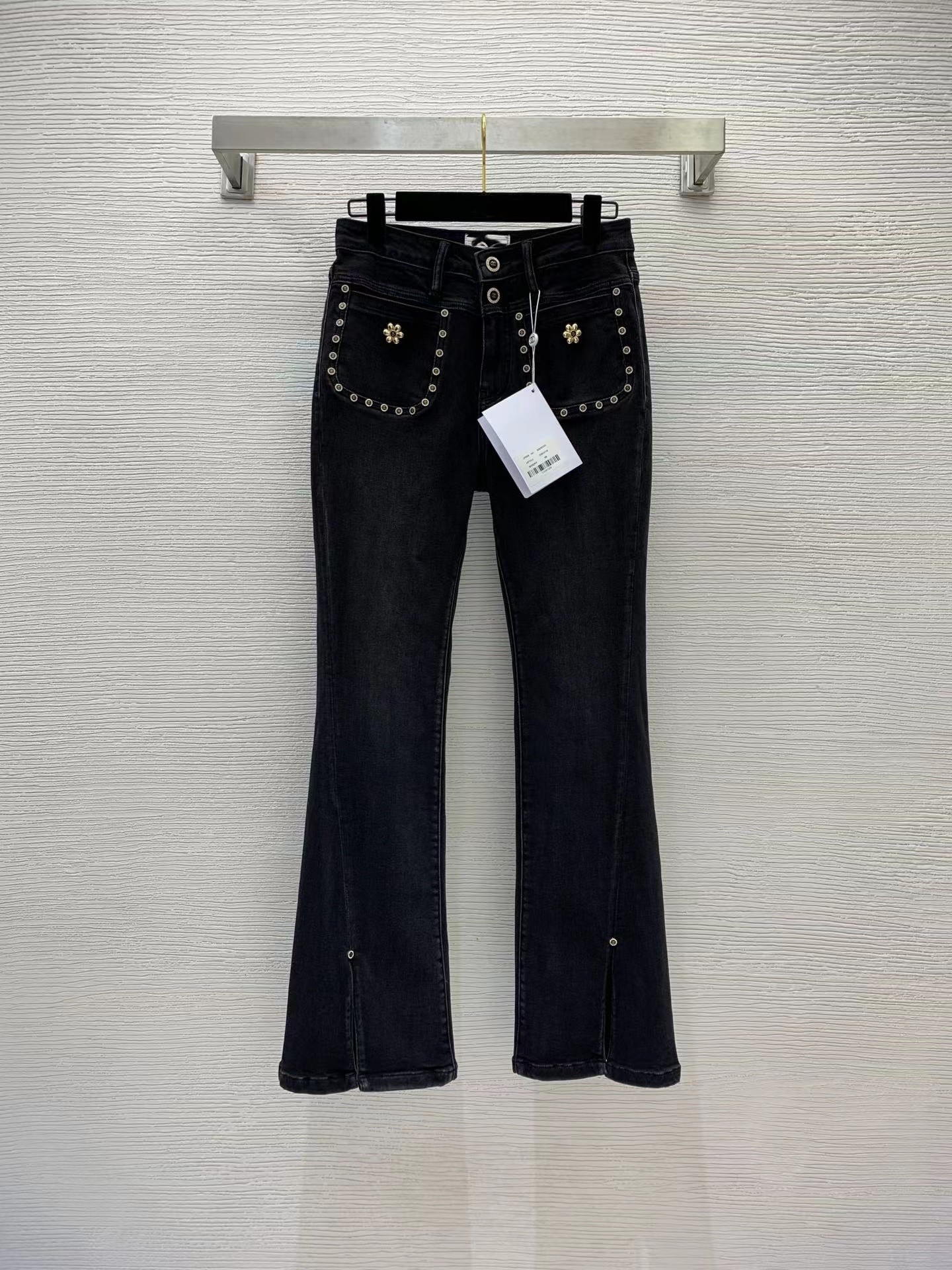 Designer Jeans 2023 Autumn Winter Fashion Panelled Flare Brand Same Style Pants Luxury Women's Clothing 1022-07, Customize
Designer Jeans 2023 Autumn Winter Fashion Panelled Flare Brand Same Style Pants Luxury Women's Clothing 1022-07, Customize
