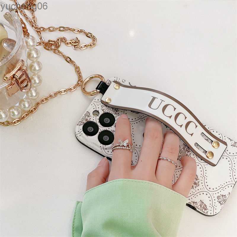 Designer All Inclusive Phone Case Wristband Retro Pattern For IPhone 13 12pro 11promax 7plus 8 Xr Xs IPhone Case Cover yucheng06, White
Designer All Inclusive Phone Case Wristband Retro Pattern For IPhone 13 12pro 11promax 7plus 8 Xr Xs IPhone Case Cover yucheng06, White