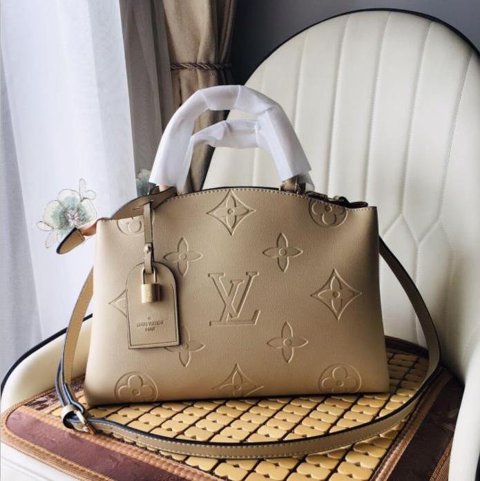 Fashion Louis Vuitton LV designers bags womens handbags purse flower bag ladies Casual tote leather shoulder female louise vutton big purse gucci handbag, A+
Fashion Louis Vuitton LV designers bags womens handbags purse flower bag ladies Casual tote leather shoulder female louise vutton big purse gucci handbag, A+