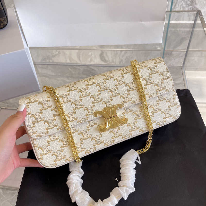 High Quality Handbag Celinns Classic Original Luxury Designer Bag Triomphe Old Flower Armpit Small Square Female New French Stick Leather Versatile Chain F45S, Red
High Quality Handbag Celinns Classic Original Luxury Designer Bag Triomphe Old Flower Armpit Small Square Female New French Stick Leather Versatile Chain F45S, Red