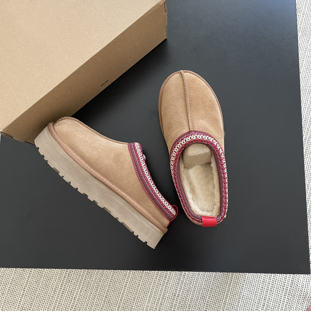 Australian Classic Warm Boots for Womens Mini Snow Short boot breathable light shoes Leather fashion Genuine autumn winter original buckle with box size 35-42, S6
Australian Classic Warm Boots for Womens Mini Snow Short boot breathable light shoes Leather fashion Genuine autumn winter original buckle with box size 35-42, S6