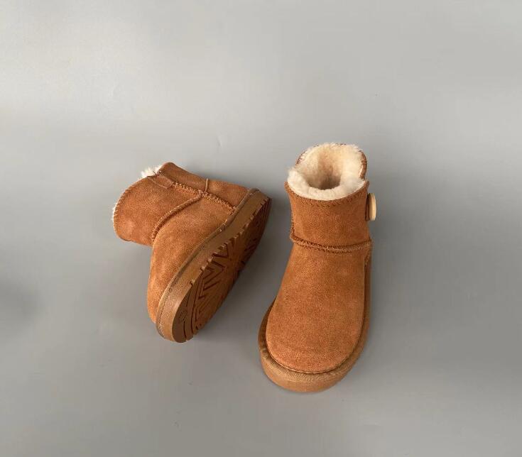 Designer snow boots Kids Boy girl children Mini Sheepskin Plush fur short G5281 Ankle Soft comfortable keep warm boots YUI, Grey
Designer snow boots Kids Boy girl children Mini Sheepskin Plush fur short G5281 Ankle Soft comfortable keep warm boots YUI, Grey