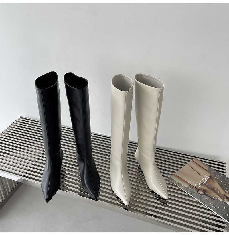 fashion Boots New Products in Autumn and Winter Simple Fashionable Wide Boots Korean Version Pointy Sleeve High Soft Leather Cat Heel, Black
fashion Boots New Products in Autumn and Winter Simple Fashionable Wide Boots Korean Version Pointy Sleeve High Soft Leather Cat Heel, Black