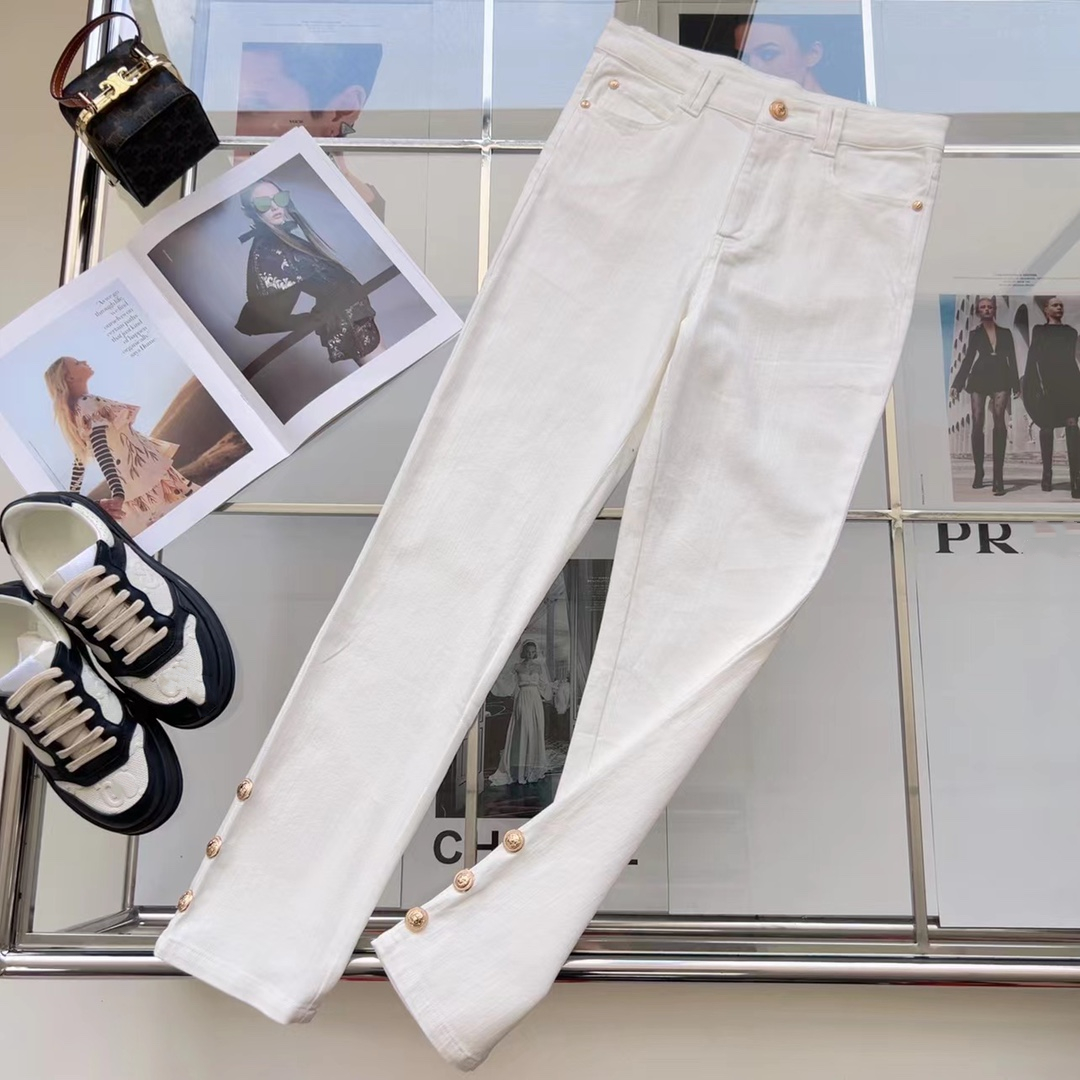 Women's jeans designer pants embroidered letters 2022 fashion G women's straight pants women's high-waisted jeans A4, Picture style
Women's jeans designer pants embroidered letters 2022 fashion G women's straight pants women's high-waisted jeans A4, Picture style