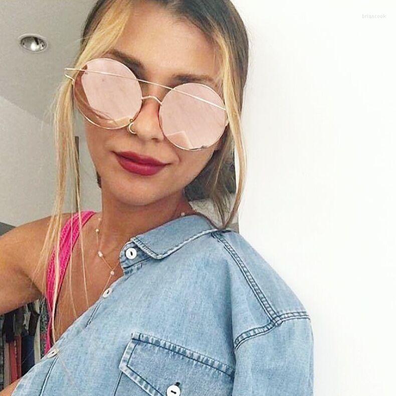 Sunglasses Vintage Round Big Oversized Lens Mirror Brand Designer Pink Lady Men Cool Shades Women Two Beam Sun Glasses 336
Sunglasses Vintage Round Big Oversized Lens Mirror Brand Designer Pink Lady Men Cool Shades Women Two Beam Sun Glasses 336