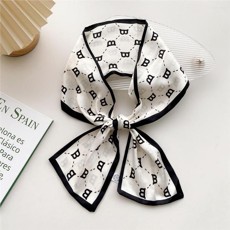 Scarves 2022 Spring Long Silk Scarf Bag Tie Lady Neck Skinny Hairband Foulard Letter Print Brand Neckerchief Ribbon
Scarves 2022 Spring Long Silk Scarf Bag Tie Lady Neck Skinny Hairband Foulard Letter Print Brand Neckerchief Ribbon
