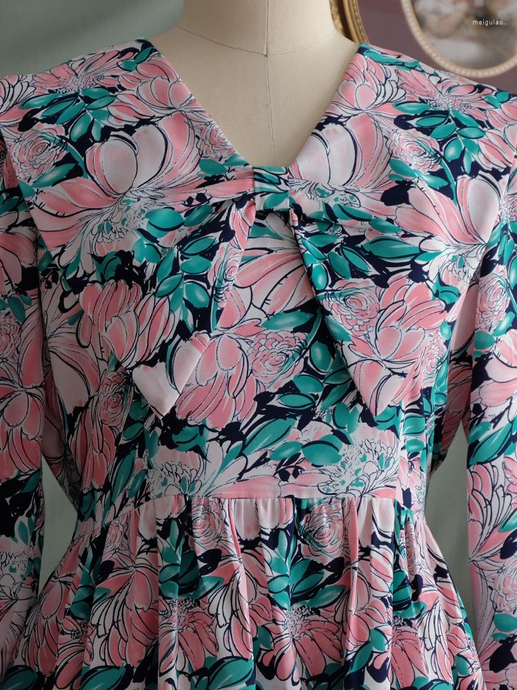 Casual Dresses Customized Spring Autumn Women Loose Plus Size 1980s Vintage Style Elegant Lady Floral Print Flare Chiffon Pullover, Pink
Casual Dresses Customized Spring Autumn Women Loose Plus Size 1980s Vintage Style Elegant Lady Floral Print Flare Chiffon Pullover, Pink