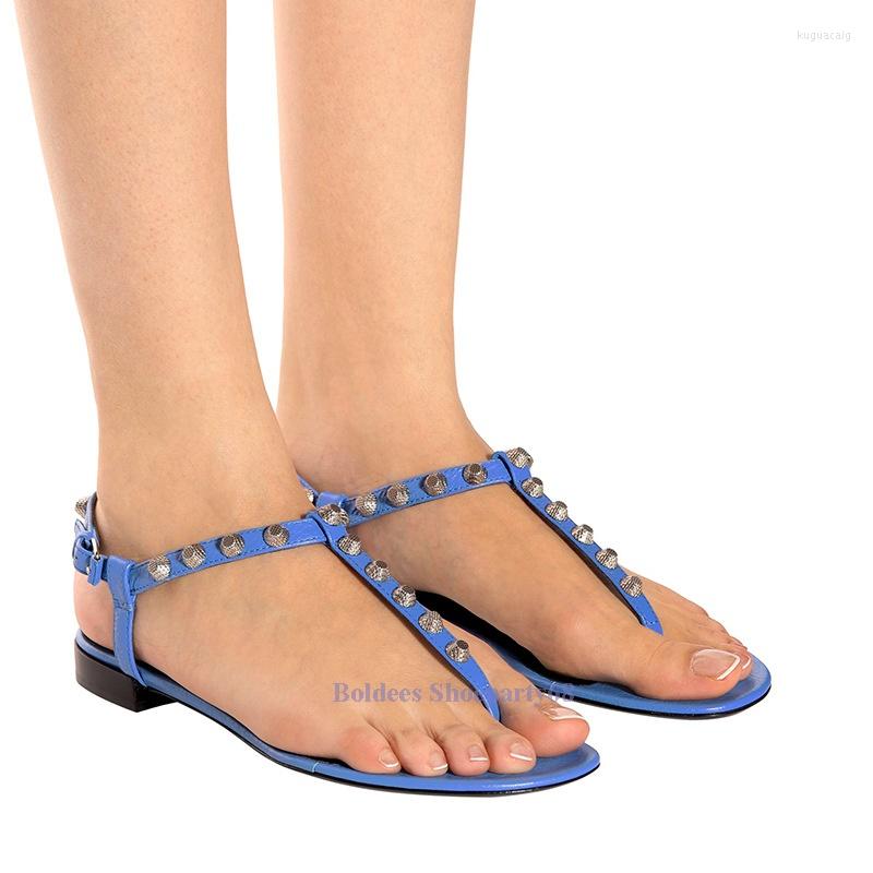Sandals Sexy Red Blue Grey Flat Heel Women Concise Gold Rivet Flip Ankle Wrap Strap Party Summer Beach Shoes Woman, As showed color
Sandals Sexy Red Blue Grey Flat Heel Women Concise Gold Rivet Flip Ankle Wrap Strap Party Summer Beach Shoes Woman, As showed color