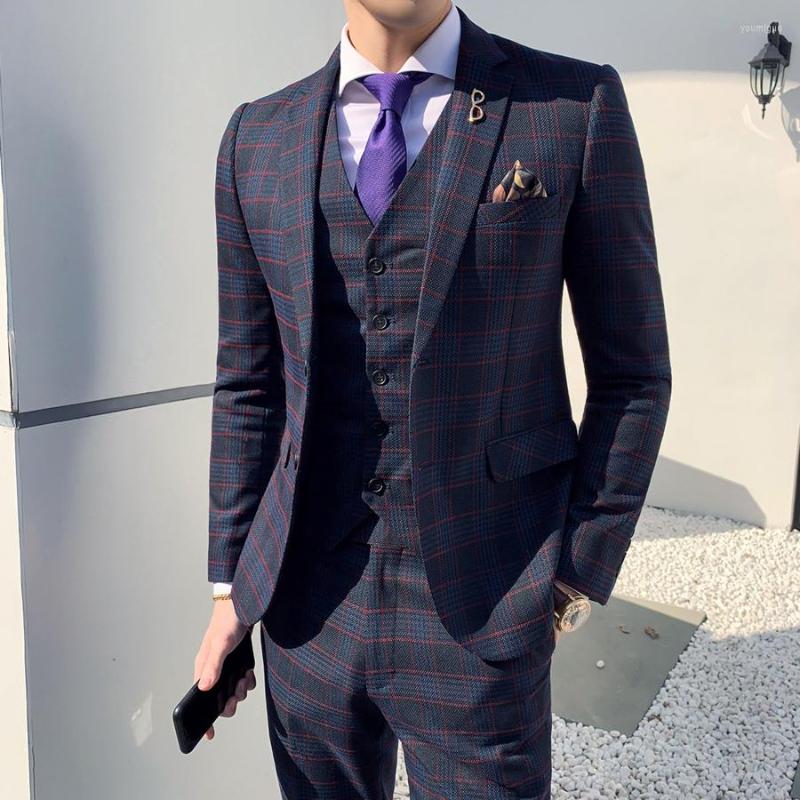 Men's Suits 3 Pieces Suit Man Wedding Costume De Mariage Homme 2022 Slim Fit Mens Plaid High Quality Elegant Formal Work Q538, Color 1
Men's Suits 3 Pieces Suit Man Wedding Costume De Mariage Homme 2022 Slim Fit Mens Plaid High Quality Elegant Formal Work Q538, Color 1