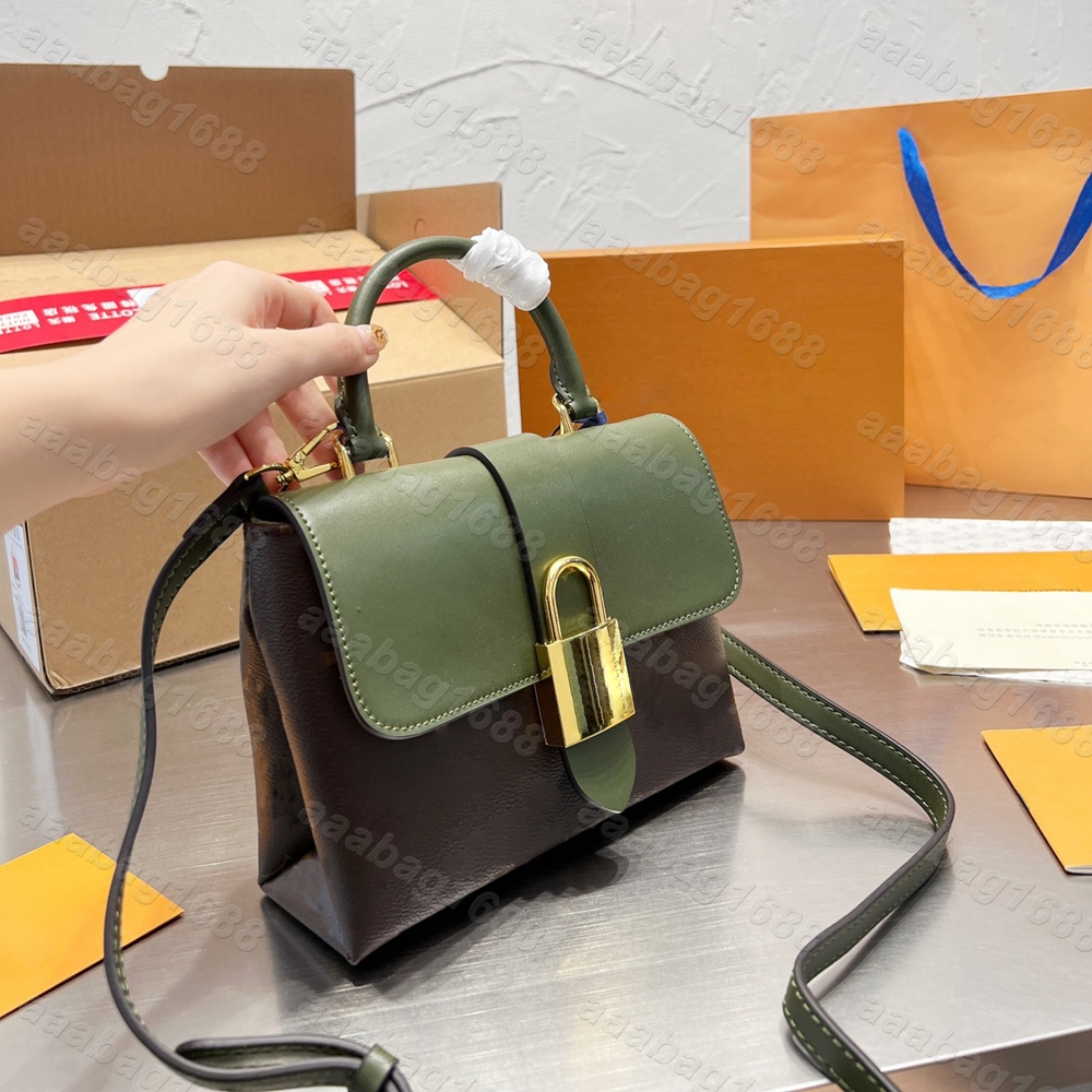 designer Luxury bags 6 colors womens crossbody messenger bag genuine leather lockybb locky bb the tote wallet wallets mens purse handbag
designer Luxury bags 6 colors womens crossbody messenger bag genuine leather lockybb locky bb the tote wallet wallets mens purse handbag