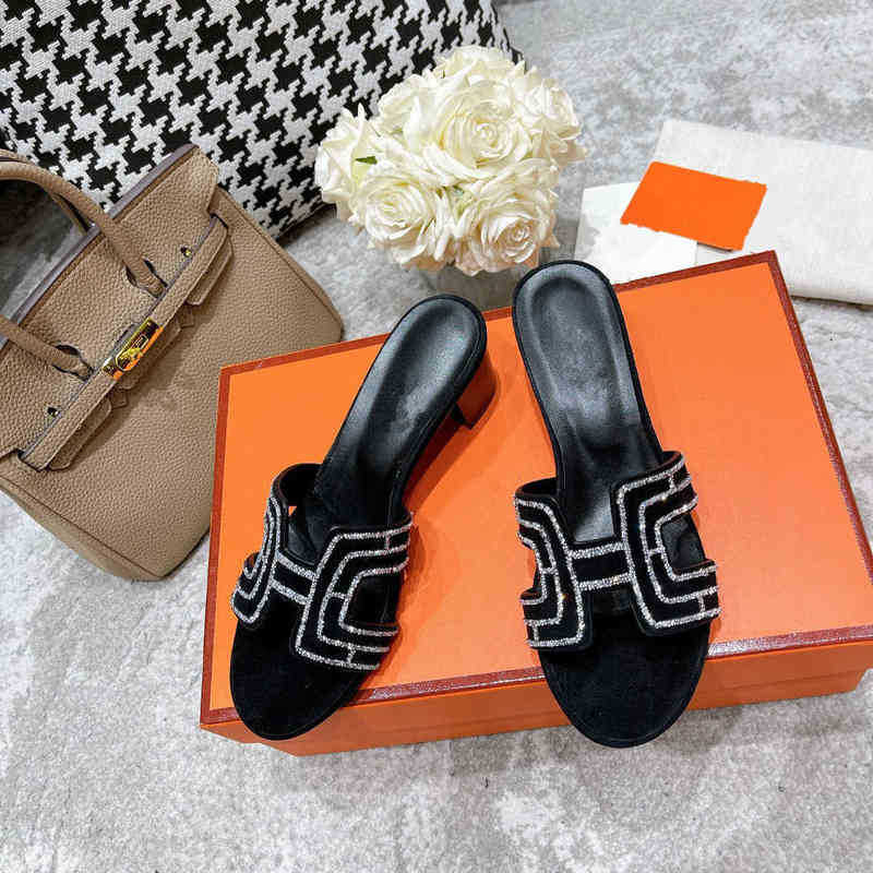 Summer h 2022 Family Leather Slippers Wear Rhinestone High Heel Thick Flip Flops Women's Fashion Sandals, Black
Summer h 2022 Family Leather Slippers Wear Rhinestone High Heel Thick Flip Flops Women's Fashion Sandals, Black