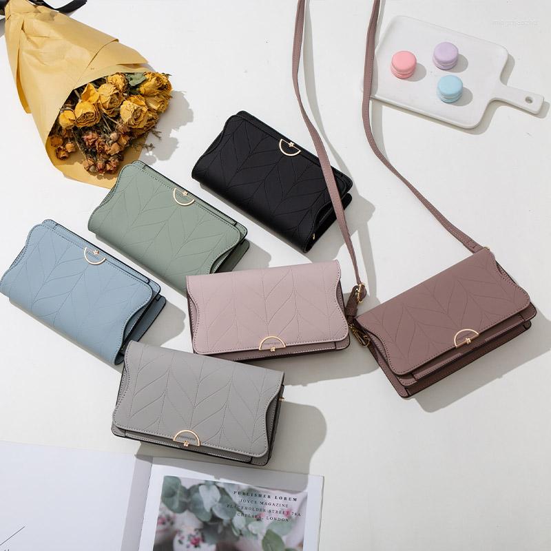 Evening Bags 2022 Women Trendy Fashion Mini Shoulder Bag Small Ladies Femme Cute Crossbody, Black 
Evening Bags 2022 Women Trendy Fashion Mini Shoulder Bag Small Ladies Femme Cute Crossbody, Black