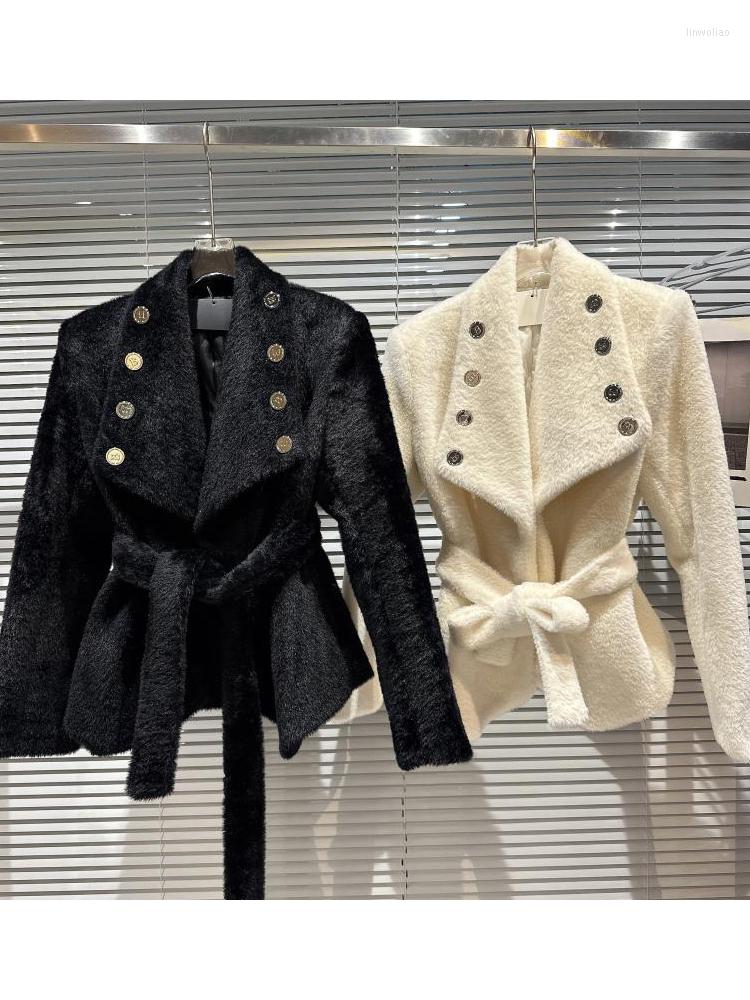 Women' Suits HIGH STREET Est 2022 Designer Jacket Large Collar Plush Clip Cotton Belted Blazer, Beige
Women' Suits HIGH STREET Est 2022 Designer Jacket Large Collar Plush Clip Cotton Belted Blazer, Beige