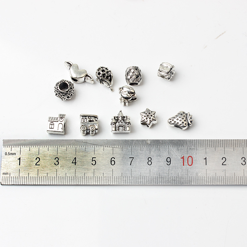 48pcs/Set Mixed Antique Silver Alloy Charms Beads Metal Bear Butterfly Animal Big Hole Charm Loose Beads for Bracelet Bangle DIY Jewelry Making Access