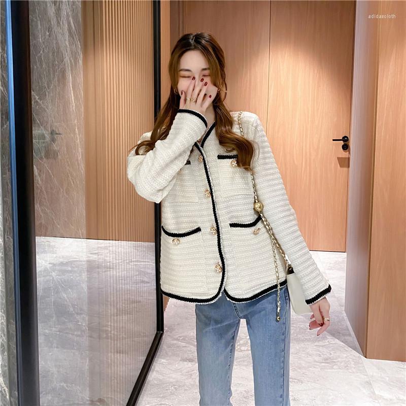 Women's Knits Sweater Coat Retro Shirt V-neck Cardigan For Women Long Sleeve Single Breasted Casual Ladies Short Tops Temperament Clothes, A-black
Women's Knits Sweater Coat Retro Shirt V-neck Cardigan For Women Long Sleeve Single Breasted Casual Ladies Short Tops Temperament Clothes, A-black