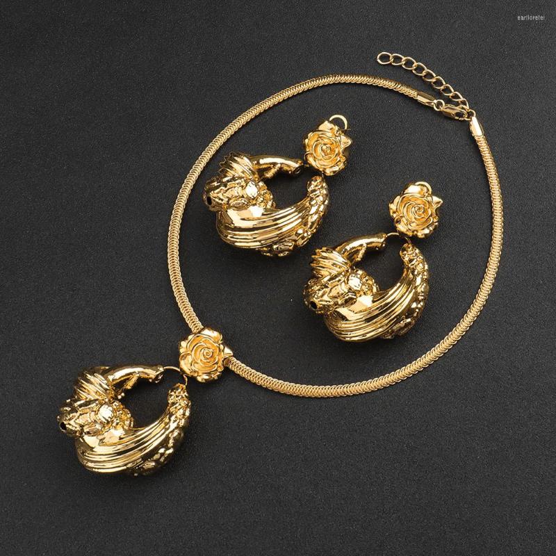 Necklace Earrings Set Gold Color Jewelry For Women Twist Pendant And Wedding Bride Party Accessories Dubai African, Picture shown
Necklace Earrings Set Gold Color Jewelry For Women Twist Pendant And Wedding Bride Party Accessories Dubai African, Picture shown