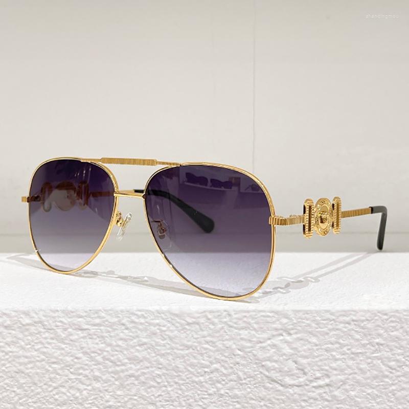 Sunglasses 2022 Top Quality Gold Metal Oval Double Bar Man Fashion Gradient Lens Pilot
Sunglasses 2022 Top Quality Gold Metal Oval Double Bar Man Fashion Gradient Lens Pilot
